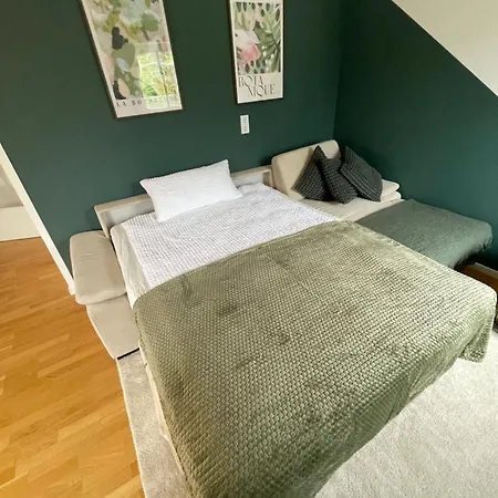 In Zentraler Lage Mit Bergblick Appartement