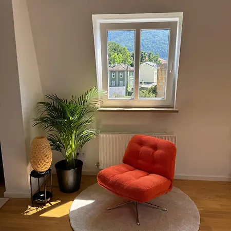 In Zentraler Lage Mit Bergblick Apartment *